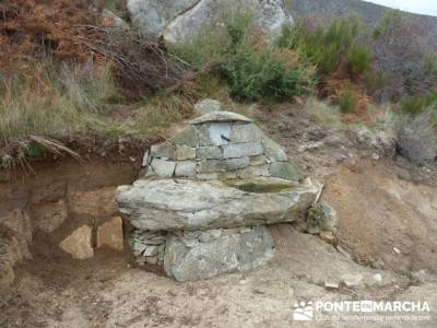 senderismo el escorial;via libre senderismo;monasterios en navarra